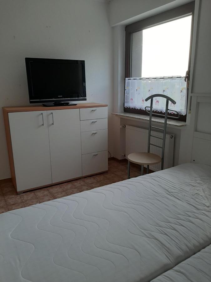 Familienfreundliche Ferienwohnung Auf Dem Lande Monteur Wohnung Hessisch Oldendorf Exterior foto
